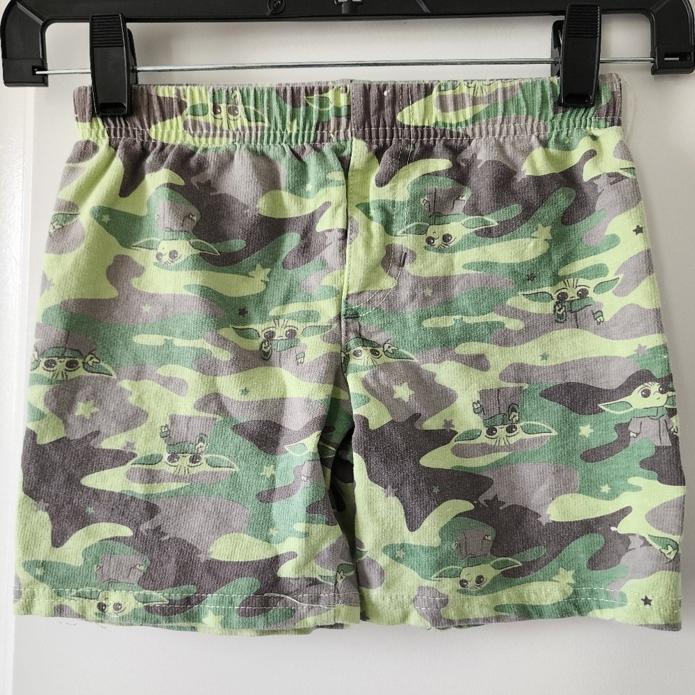 Kid's sz 5 Star Wars‎ Grogu Baby Yoda Camo Shorts Green Grey 100% Cotton Disney